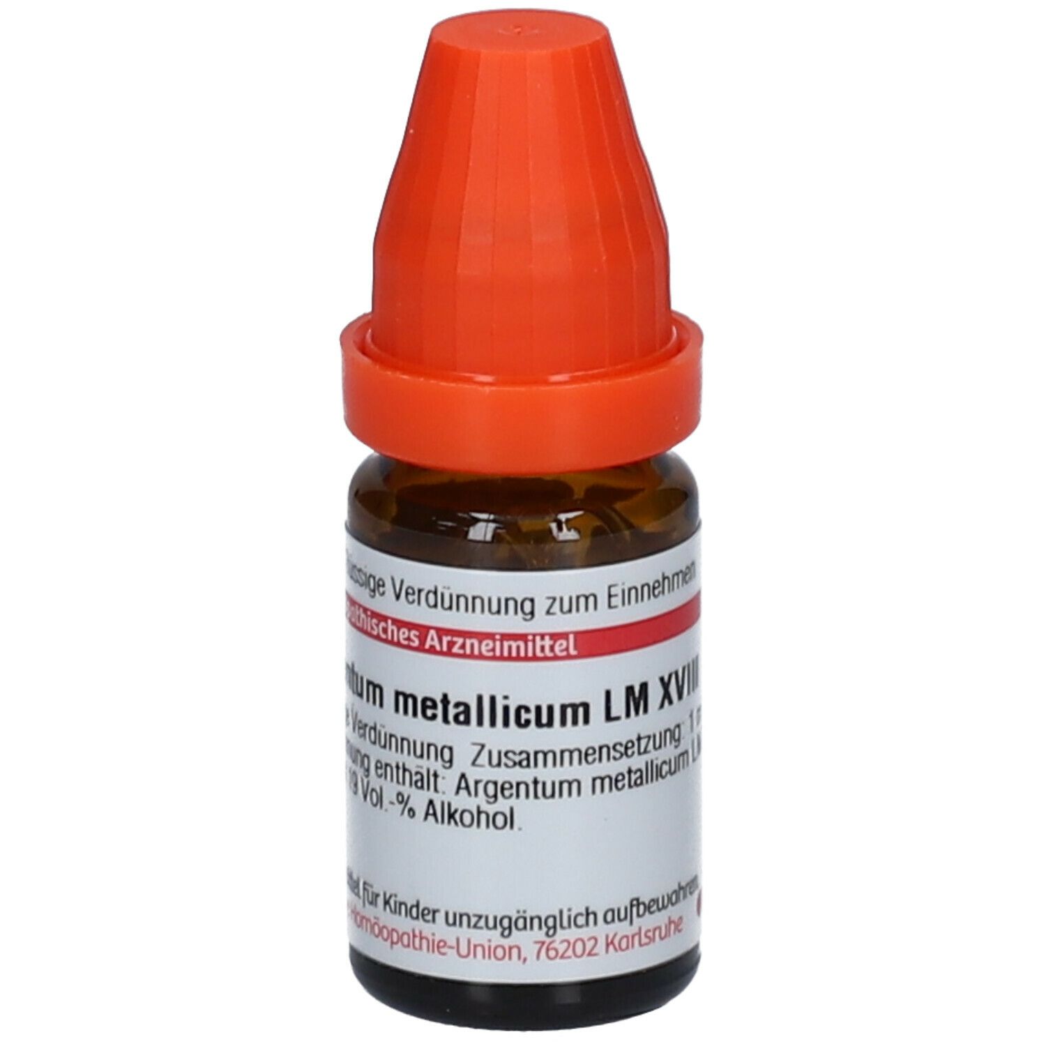 Braune Glasflasche mit orangefarbenem Verschluss. Beschriftung: Argentum metallicum LM XVIII, flüssige Verdünnung.