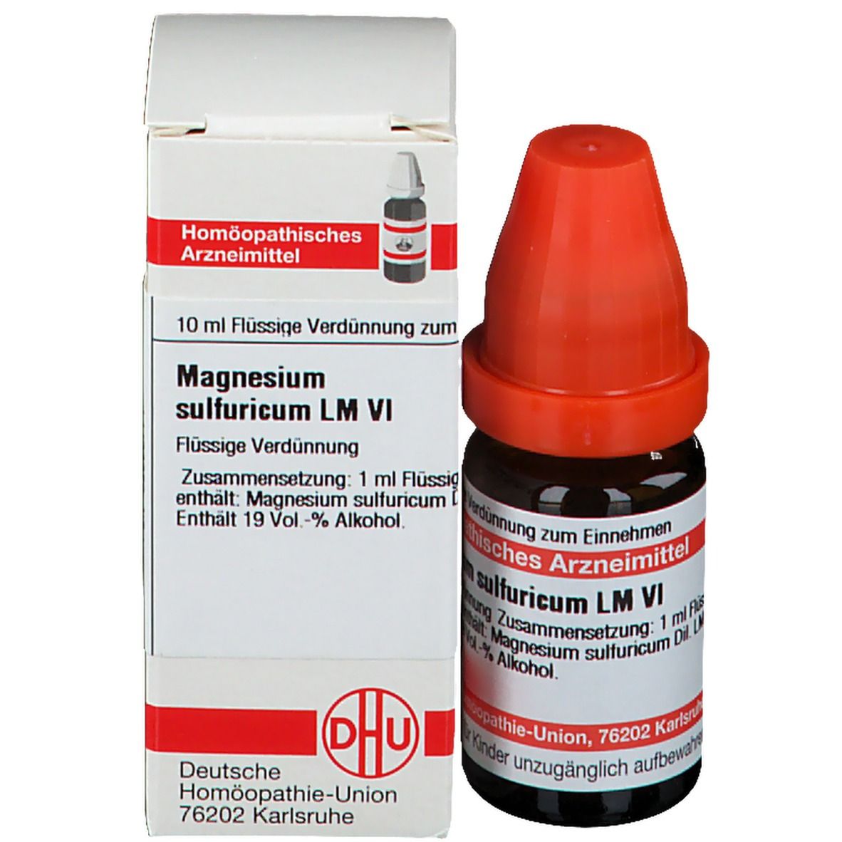 Braune Glasflasche mit rotem Verschluss und Karton. Beschriftung: Magnesium sulfuricum LM VI. DHU Logo.