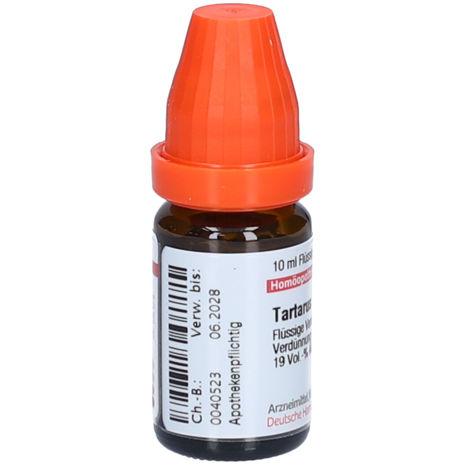 Braune Glasflasche mit orangefarbenem Verschluss. Etikett mit Produktnamen: Tartarus stibiatus LM VI. Apothekenpflichtig.