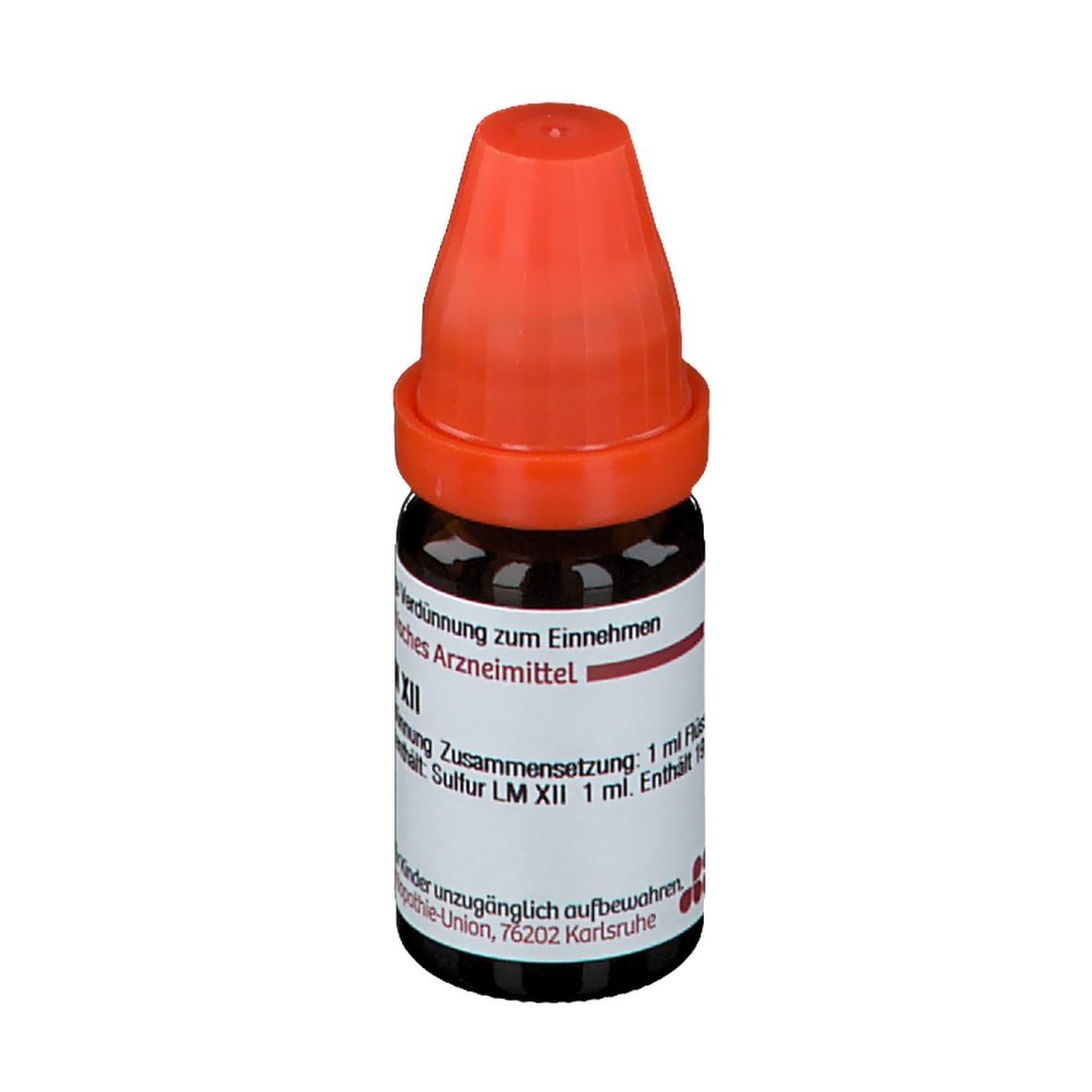 Braune Glasflasche mit rotem Verschluss. Beschriftung: Sulfur LM XII, Flüssige Verdünnung, 1 ml.