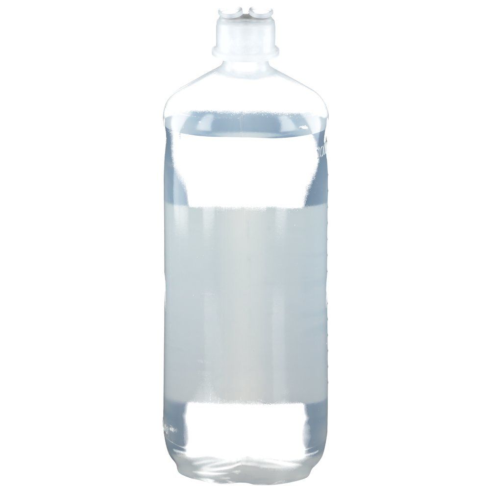 Plastikflasche mit klarer Flüssigkeit. Form einer Infusionslösung. Ohne Etikett.