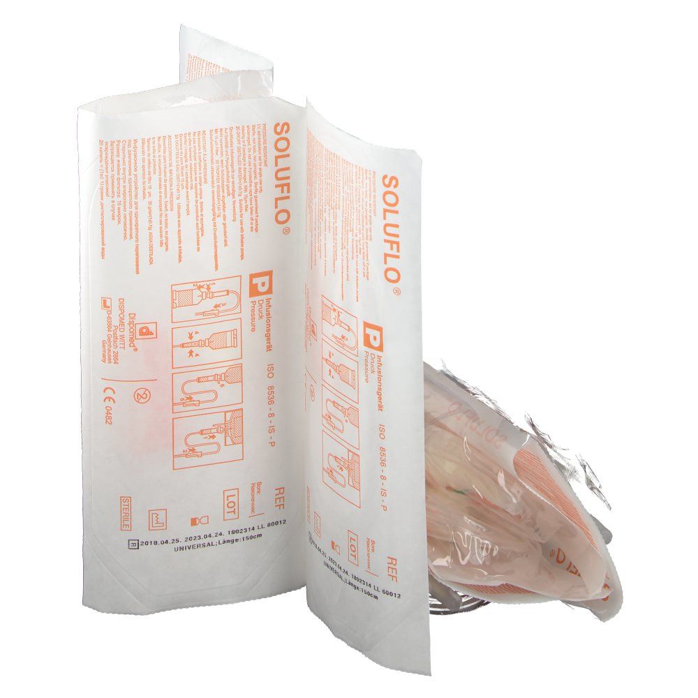 Geöffnete Verpackung eines SOLUFLO® Infusionssets. Weiße Verpackung mit orangefarbenem Druck. Das Set ist sichtbar.