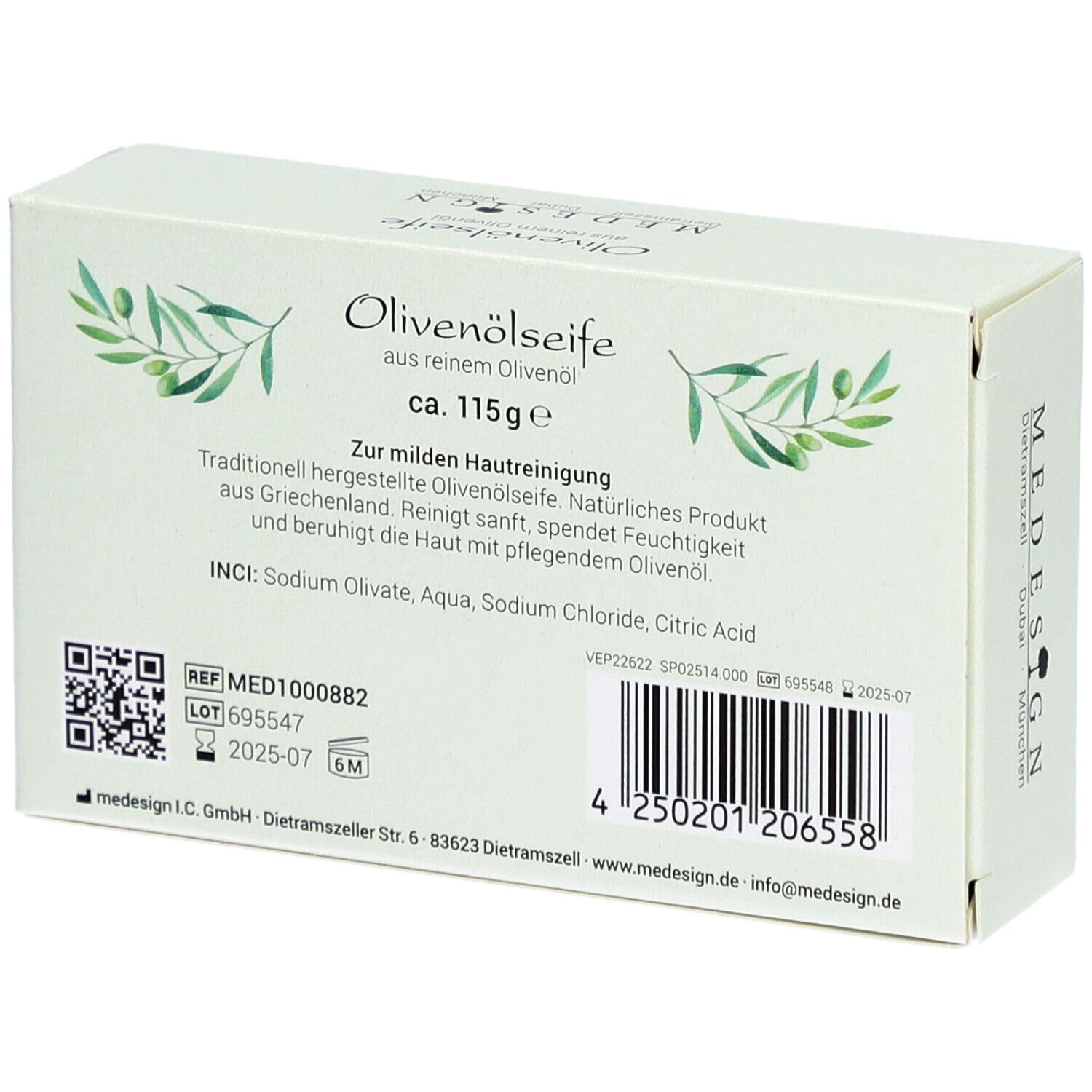 Rückseite der Olivenölseife-Verpackung. Text: Inhaltsstoffe, Hersteller, Barcode, Chargennummer, MHD.