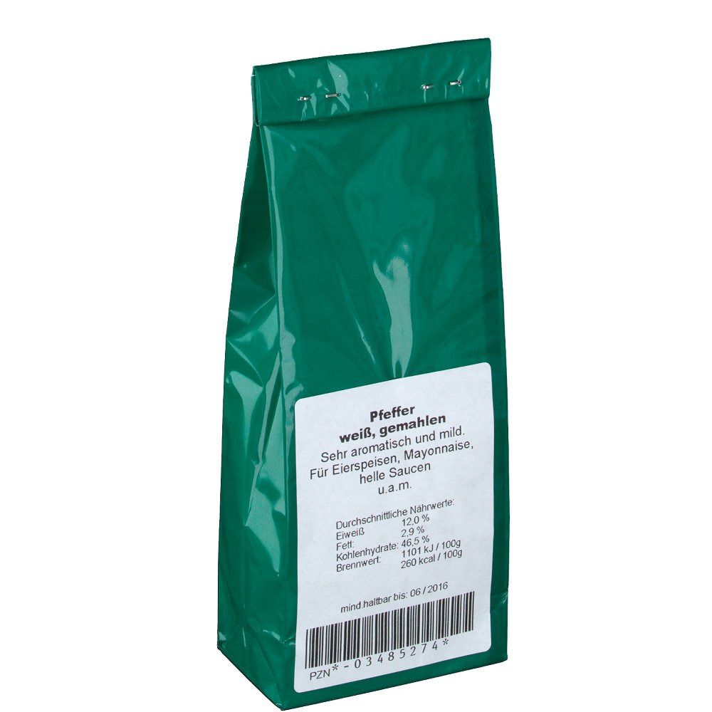 Grüne Tüte mit weißem Etikett. Aufschrift: Pfeffer weiß, gemahlen. Nährwertangaben und Mindesthaltbarkeitsdatum.