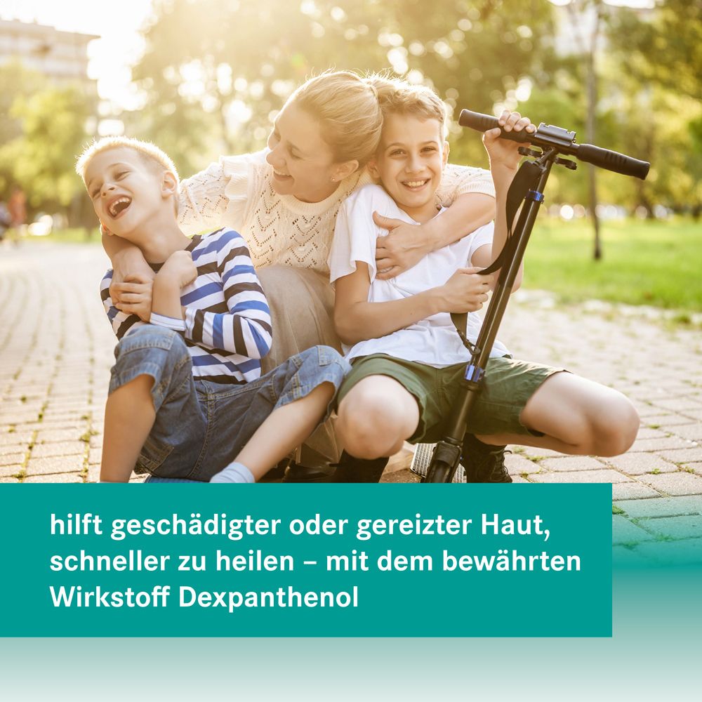 Mutter und Kinder im Park. Text: hilft geschädigter oder gereizter Haut, schneller zu heilen - mit Dexpanthenol.