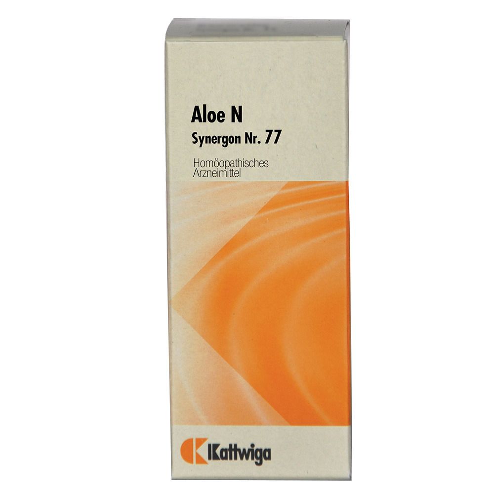 Kartonverpackung mit Produktnamen Aloe N Synergon Nr. 77. Aufschrift: Homöopathisches Arzneimittel. Logo: Kattwiga.