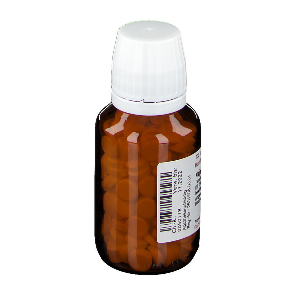 Braune Glasflasche mit weißen Deckel. Etikett mit Produktinformationen. Tabletten im Inneren sichtbar.