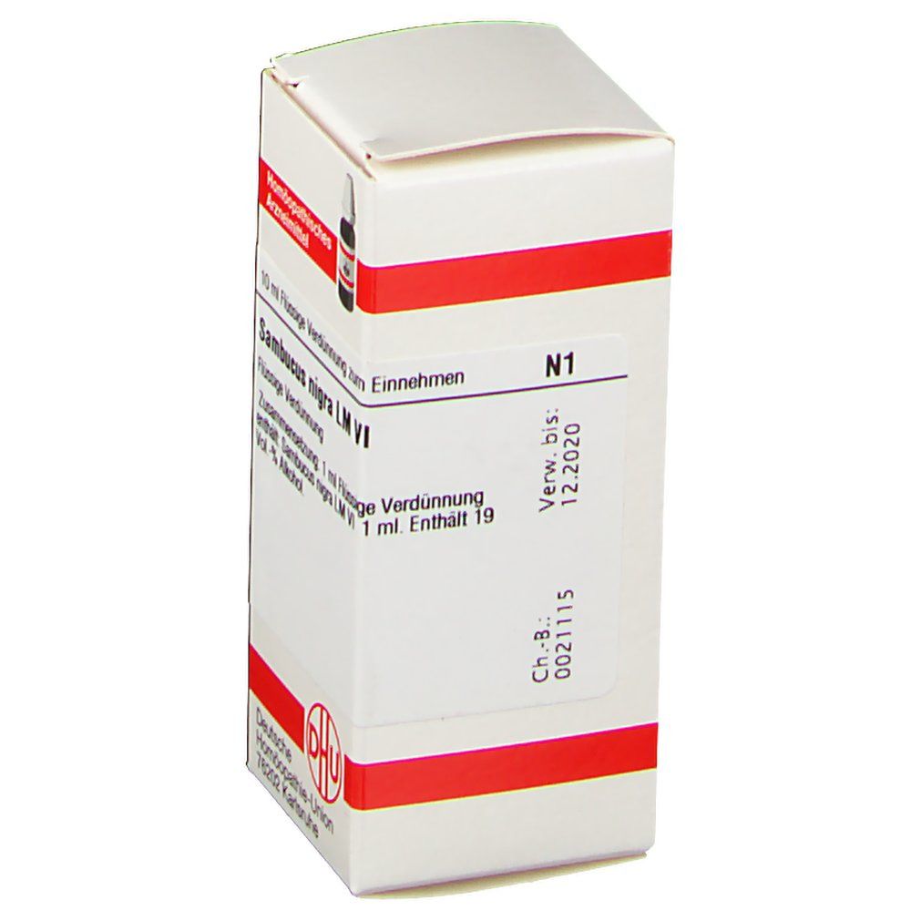 Weiße Faltschachtel mit roter Linie. Aufdruck: Sambucus nigra LM VI, Verwendbar bis 12.2020, Ch.B. 002115.