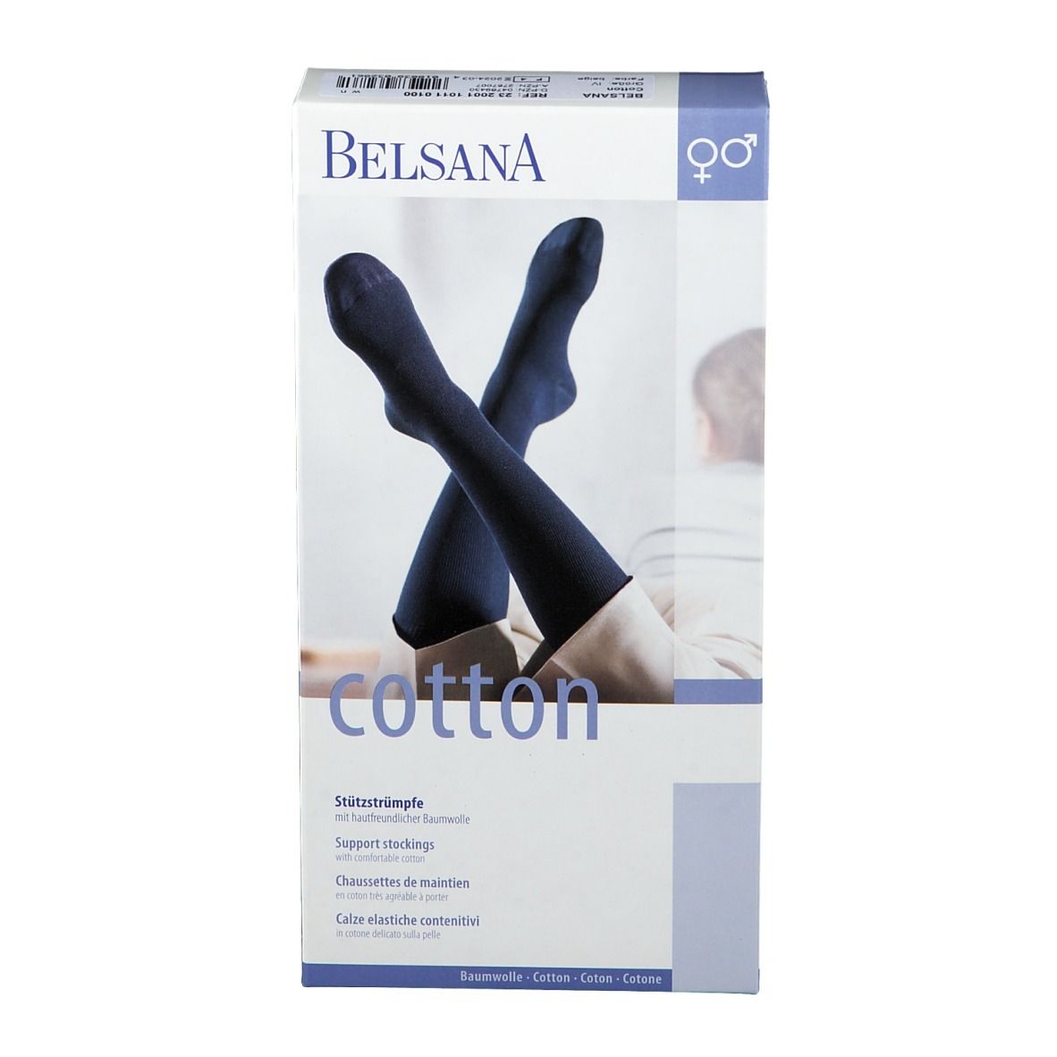 BELSANA Cotton Stützkniestrumpf in Verpackung. Blaue Kniestrümpfe, teilweise sichtbar. Text: Cotton, Stützstrümpfe.