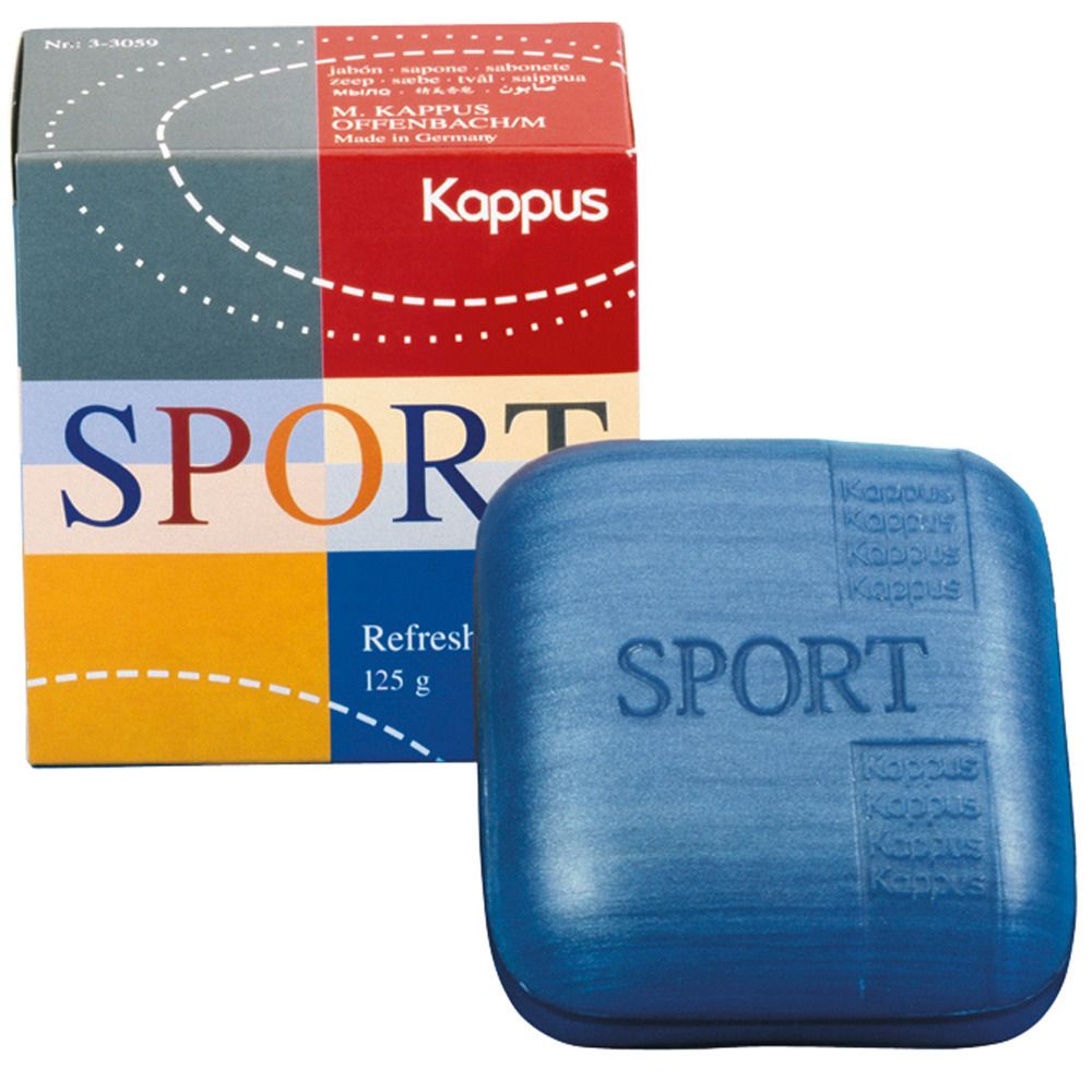 Blaues Seifenstück mit der Aufschrift "SPORT". Daneben die Verpackung mit Logo und Schriftzug "Kappus Sport".
