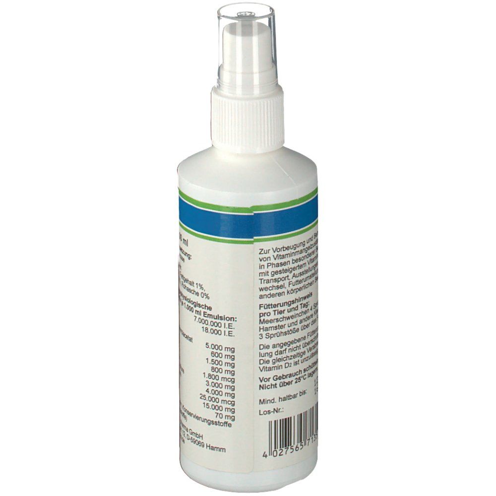 Rückseite der weißen Sprühflasche. Enthält Informationen zu Inhaltsstoffen und Nährwerten. Aufschrift: Canina PETVITAL Lebensvitamine zum Sprühen.