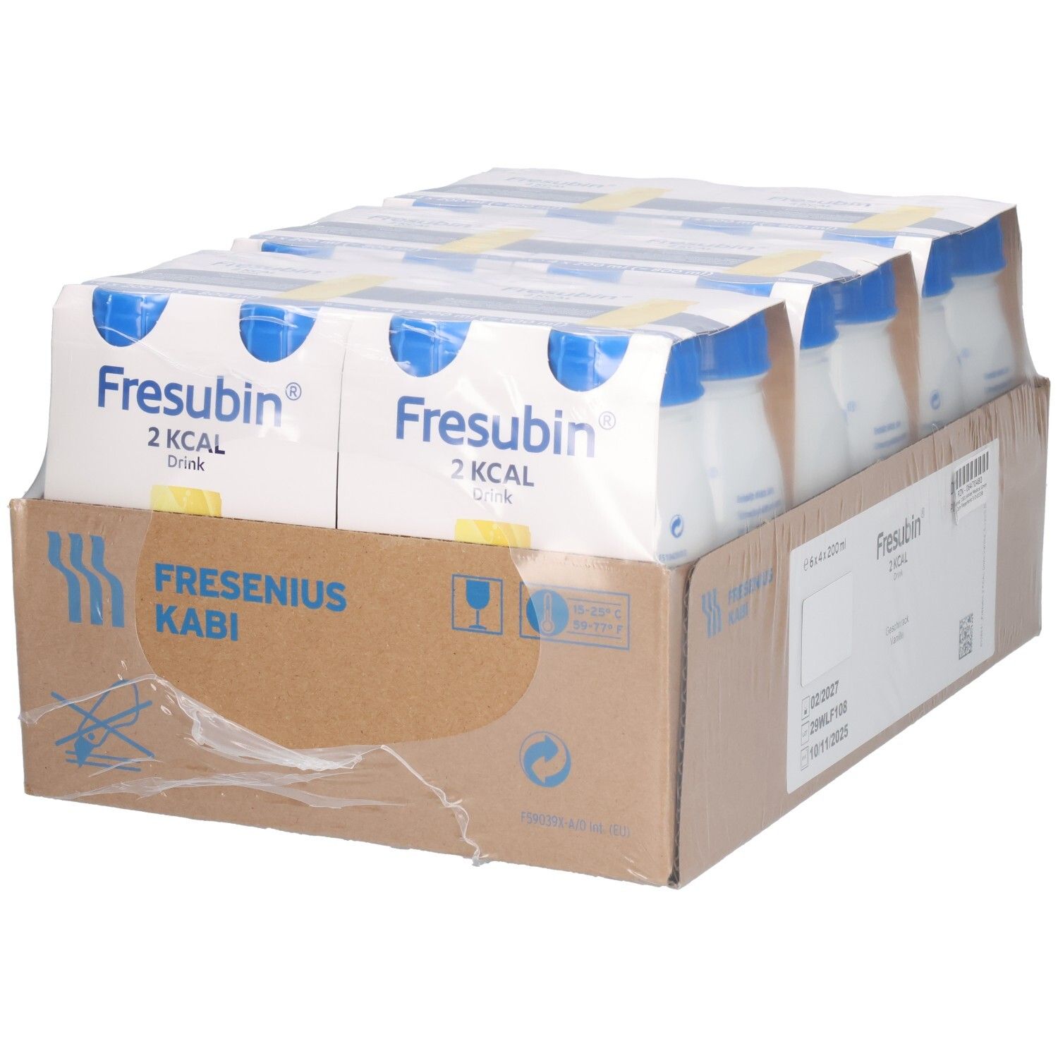 Karton mit Flaschen. Aufdruck: Fresubin 2 kcal. 6 x 4 Flaschen. Fresenius Kabi Logo.