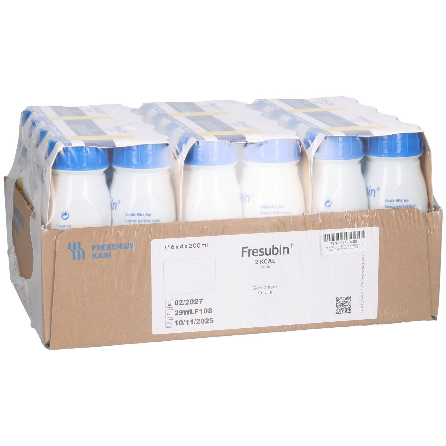 Karton mit Flaschen. Aufdruck: Fresubin 2 kcal. 6 x 4 x 200ml. Haltbarkeit 02/2027. Fresenius Kabi Logo.