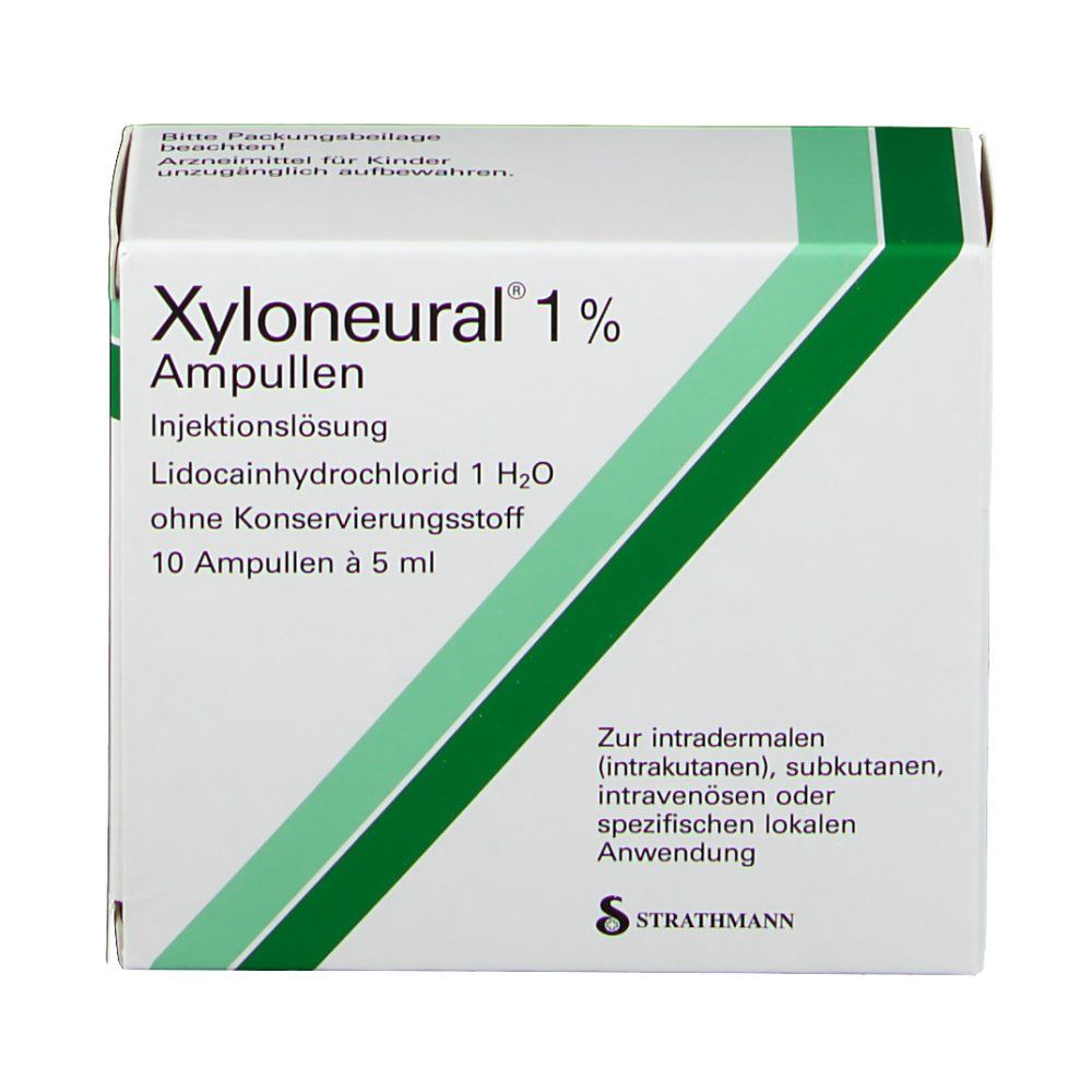 Karton mit Xyloneural 1% Ampullen. Grün-weiße Verpackung. Text: 10 Ampullen à 5 ml. Anwendungsbereich.