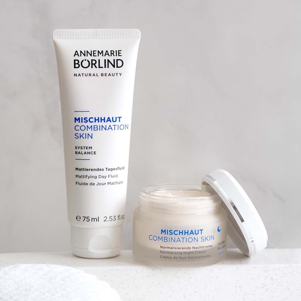 Creme-Tiegel und Tube. Aufschrift: ANNEMARIE BÖRLIND, MISCHHAUT COMBINATION SKIN. Tube: 75 ml.