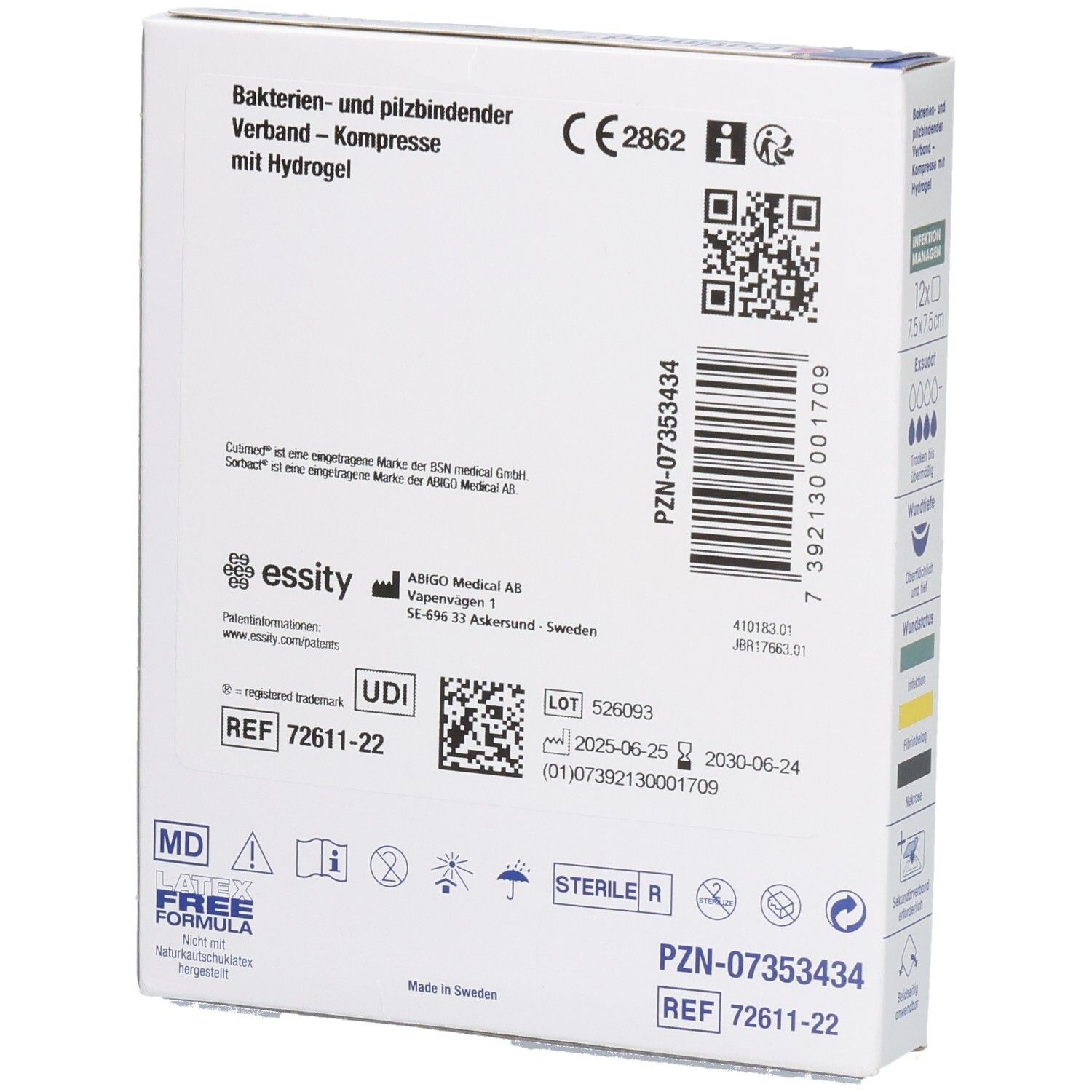 Rückseite der Cutimed Sorbact gel Kompressen-Verpackung. Produktinformationen, Herstellerangaben, Codes und Zertifizierungen.