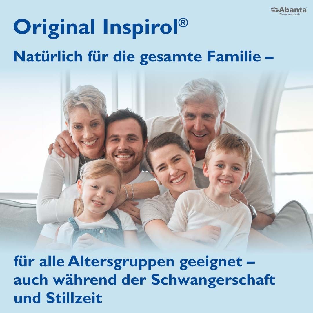 Familie lächelt. Aufschrift: Original Inspirol. Geeignet für alle Altersgruppen, auch während Schwangerschaft. Abanta Pharma.