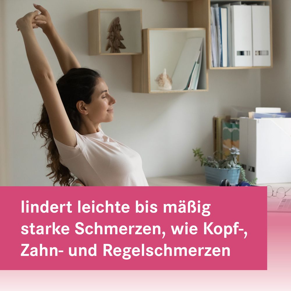 Frau streckt Arme. Text: lindert leichte bis mäßig starke Schmerzen, wie Kopf-, Zahn- und Regelschmerzen.