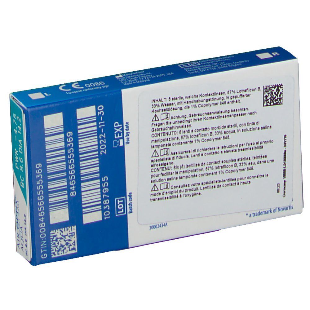 Rückseite der Verpackung mit Produktinformationen. Enthält Text in mehreren Sprachen und Chargennummer.