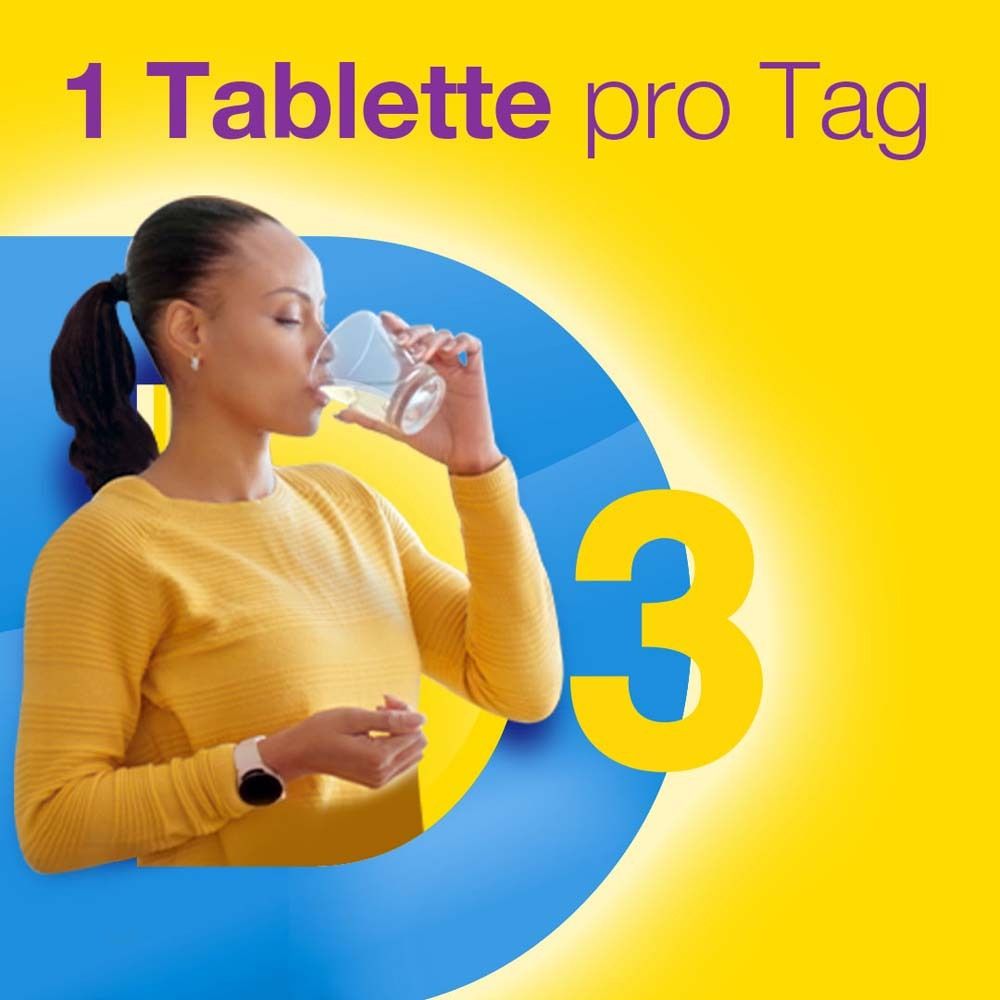 Frau trinkt Wasser. Große gelbe '3' neben ihr. Text: '1 Tablette pro Tag'.