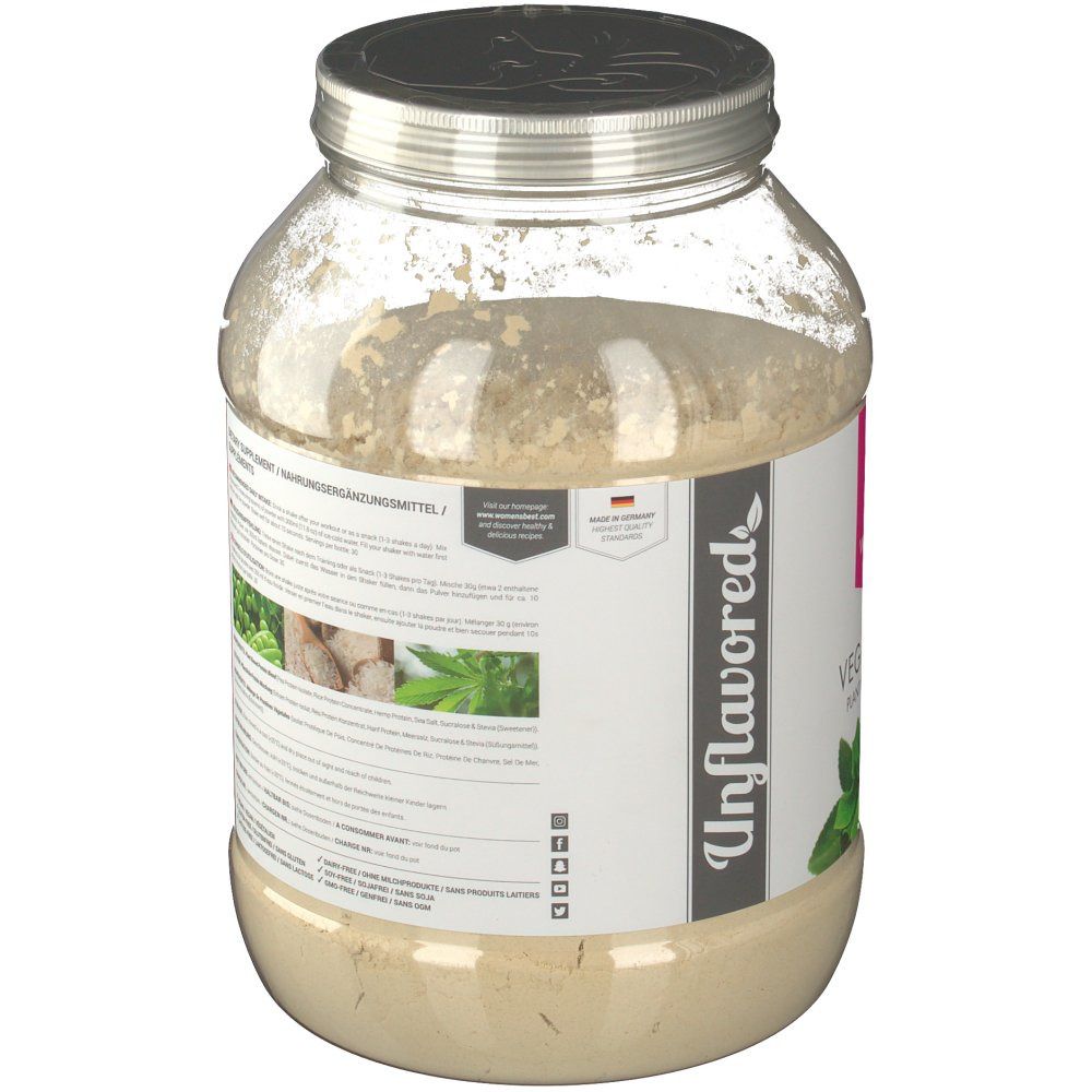 Récipient transparent de poudre de protéine végétalienne. Dos avec informations nutritionnelles et ingrédients. Couvercle en métal.
