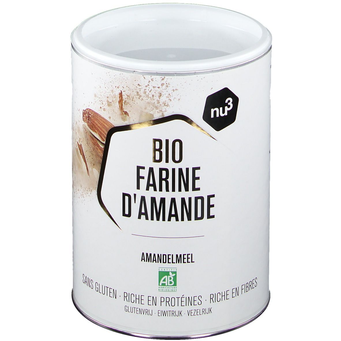 Boîte cylindrique de "nu3 Bio Farine d'Amande". Étiquette blanche avec nom du produit, logo et certification. Illustration d'amande.