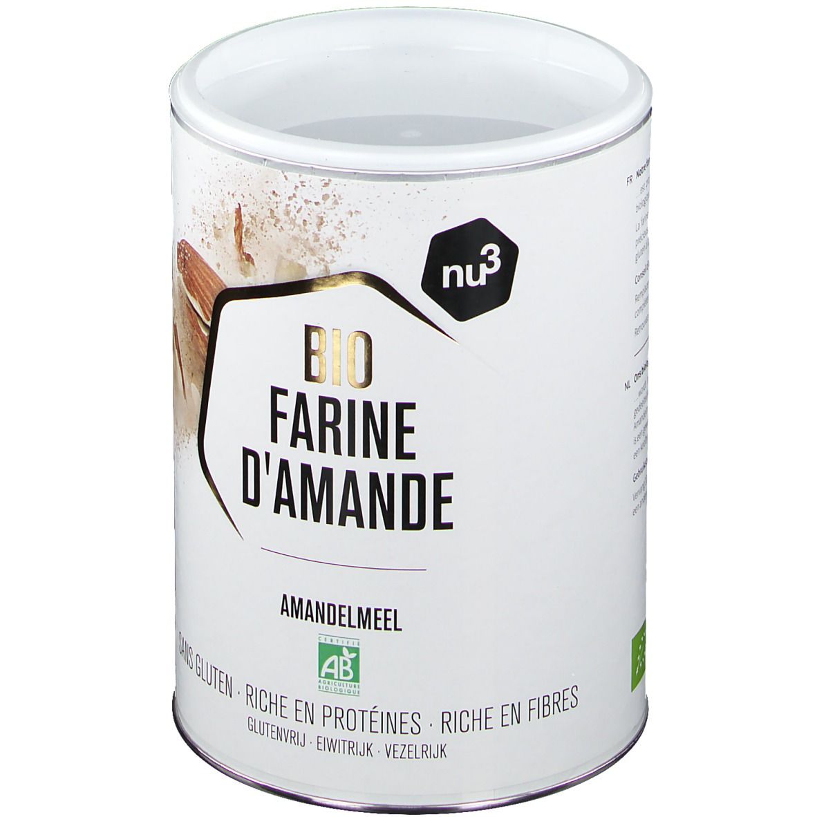 Boîte cylindrique de "nu3 Bio Farine d'Amande". Étiquette blanche avec nom du produit, logo et certification. Illustration d'amande.