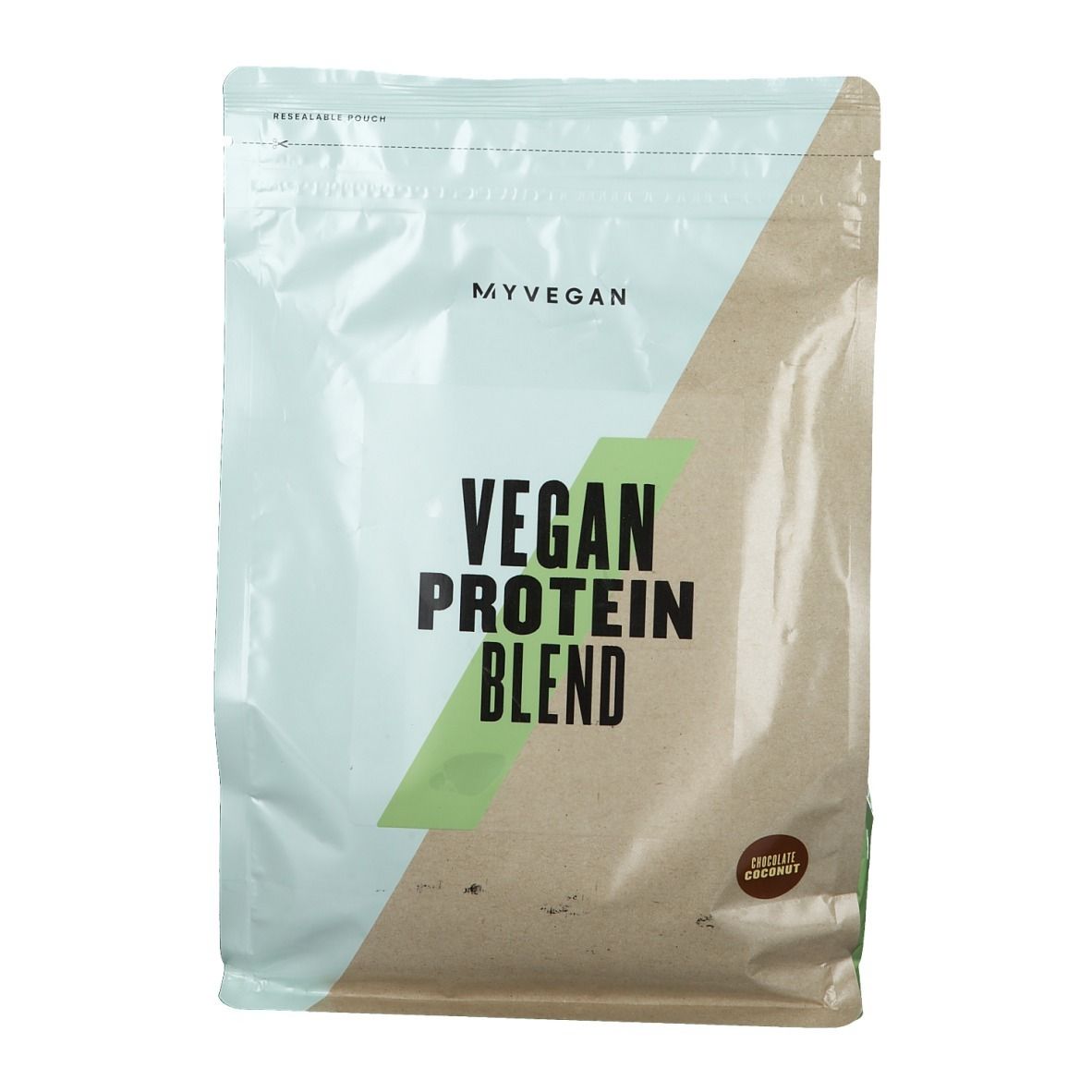 Beutel 'Vegan Protein Blend'. Marke Myvegan. Grün, Beige und Weiß. Aufschrift 'Chocolate Coconut'.
