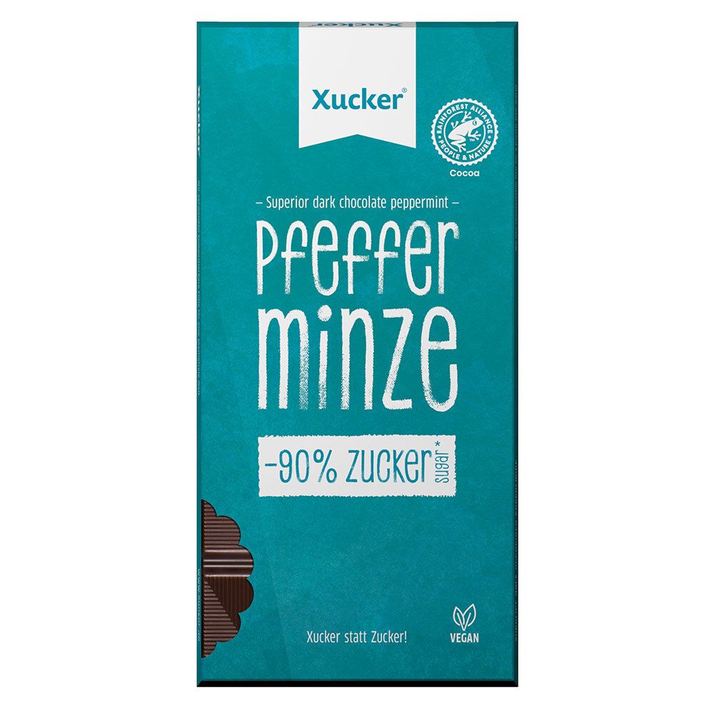 Dunkelgrüne Schokoladenverpackung mit weißer Schrift. Text: Pfefferminze, -90% Zucker, Xucker Logo, Vegan-Siegel.