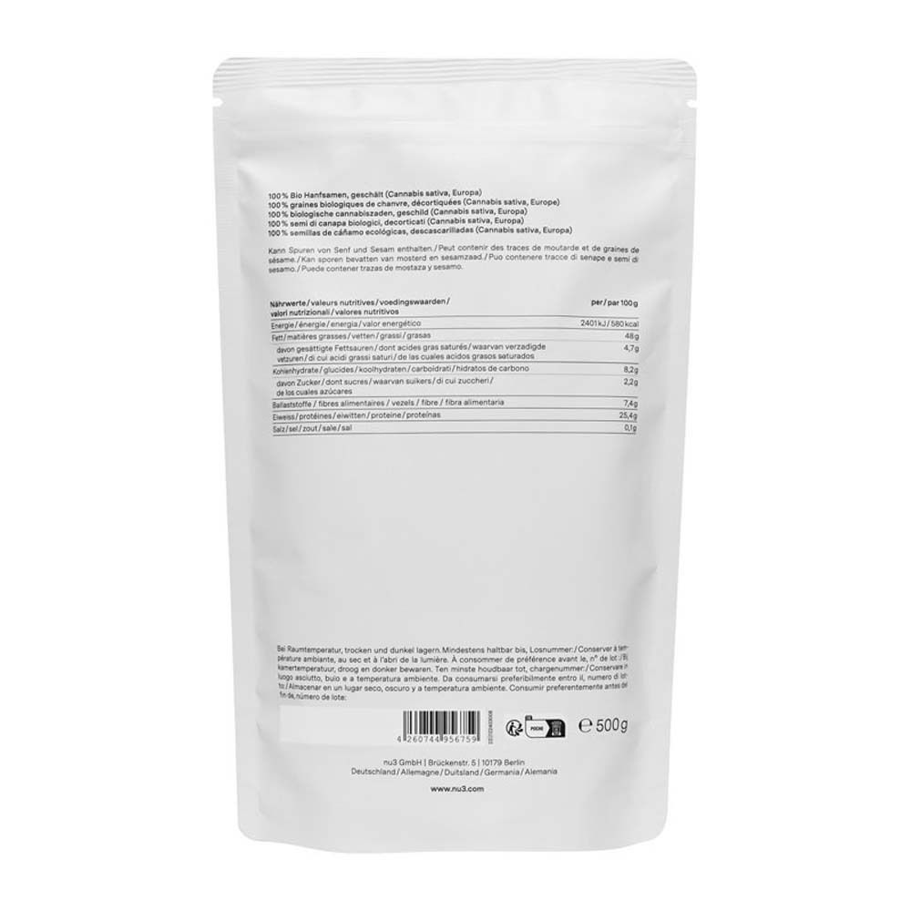 Rückseite der Verpackung mit Nährwertangaben und Inhaltsstoffen. Text in mehreren Sprachen. EAN-Code und Mindesthaltbarkeitsdatum.