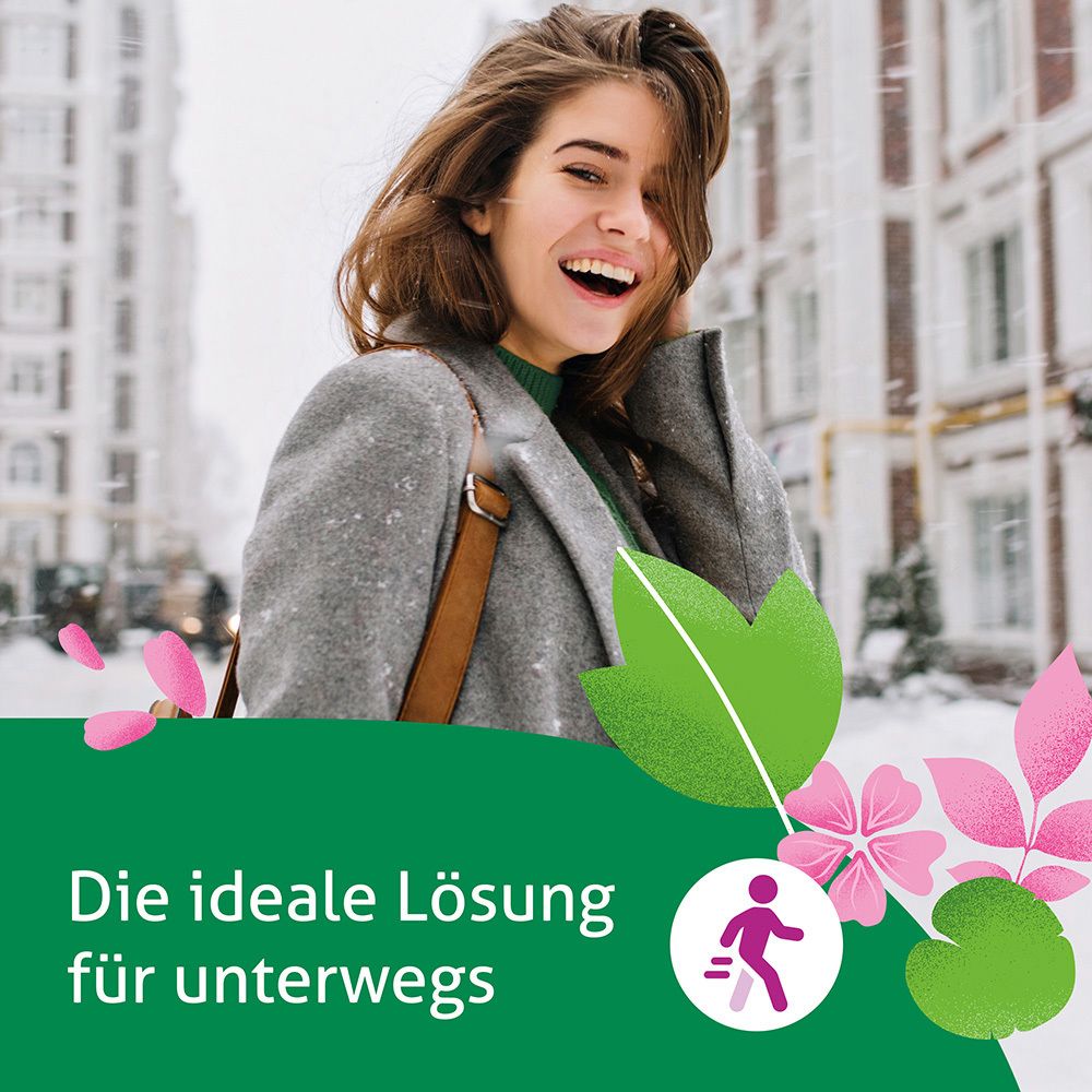 Frau lächelt im Winter. Text: Die ideale Lösung für unterwegs. Dekorative Blätter und Blüten.