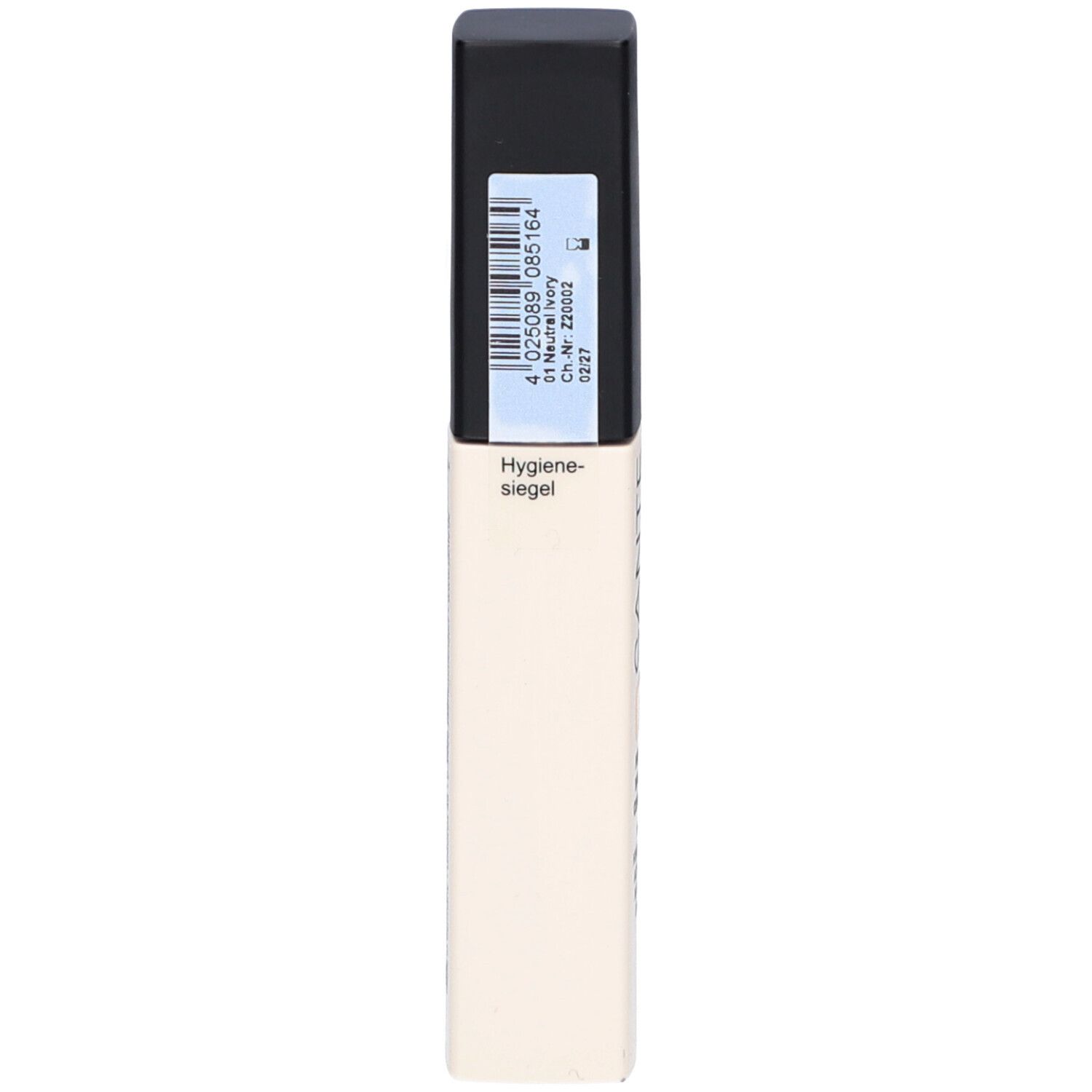 Rückseite der Concealer-Tube. Aufkleber mit Barcode und Informationen. Text: Hygienesiegel.
