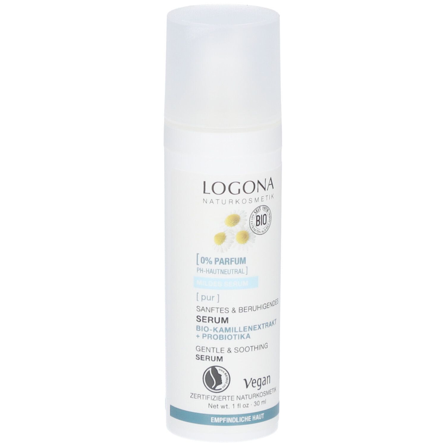 Weißes Serum mit Sprühkopf. Aufschrift: LOGONA, Bio-Kamillenextrakt, Probiotika, Vegan. 30 ml.