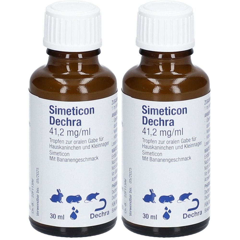 Zwei braune Flaschen mit weißem Deckel. Aufschrift: Simeticon Dechra 41,2 mg/ml. Tropfen für Hauskaninchen und Kleinnager. 30 ml.