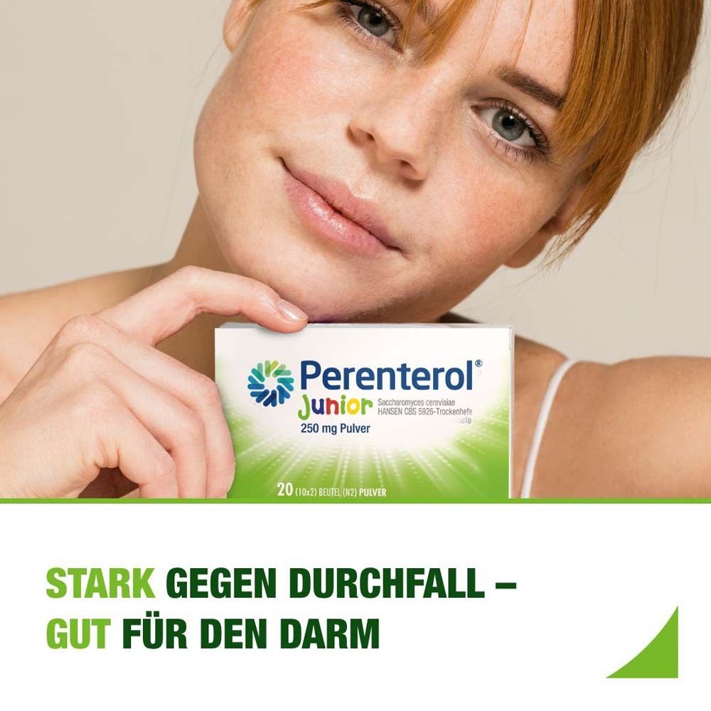 Frau hält Packung Perenterol Junior. Text: Stark gegen Durchfall - gut für den Darm.