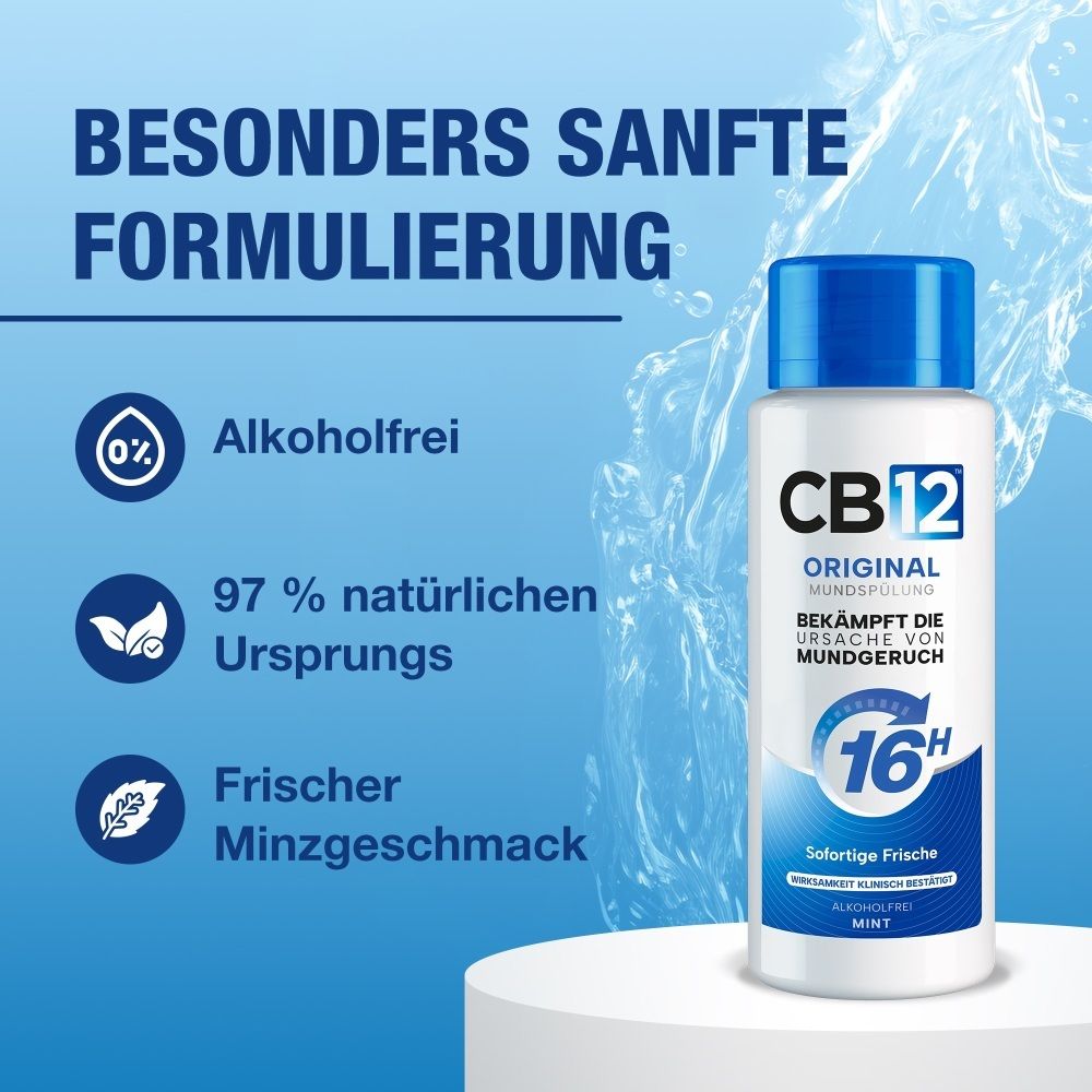 Flasche CB12 Original auf Podest. Text: "Besonders sanfte Formulierung", "Alkoholfrei", "97% natürlichen Ursprungs", "Frischer Minzgeschmack".