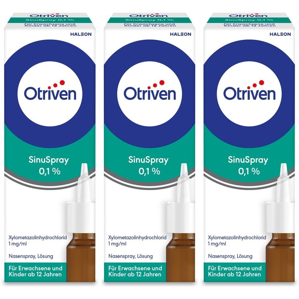 Drei Packungen Otriven SinuSpray 0,1 %. Weiße Flaschen mit braunen Behältern. Aufschrift: Xylometazolinhydrochlorid, 1 mg/ml. Für Erwachsene und Kinder ab 12 Jahren.