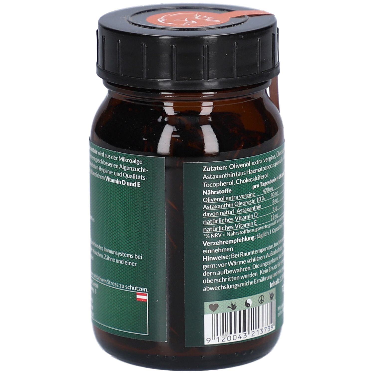 Braune Glasflasche mit schwarzem Deckel. Detailansicht des Etiketts mit Inhaltsstoffen und Herstellerinformationen.