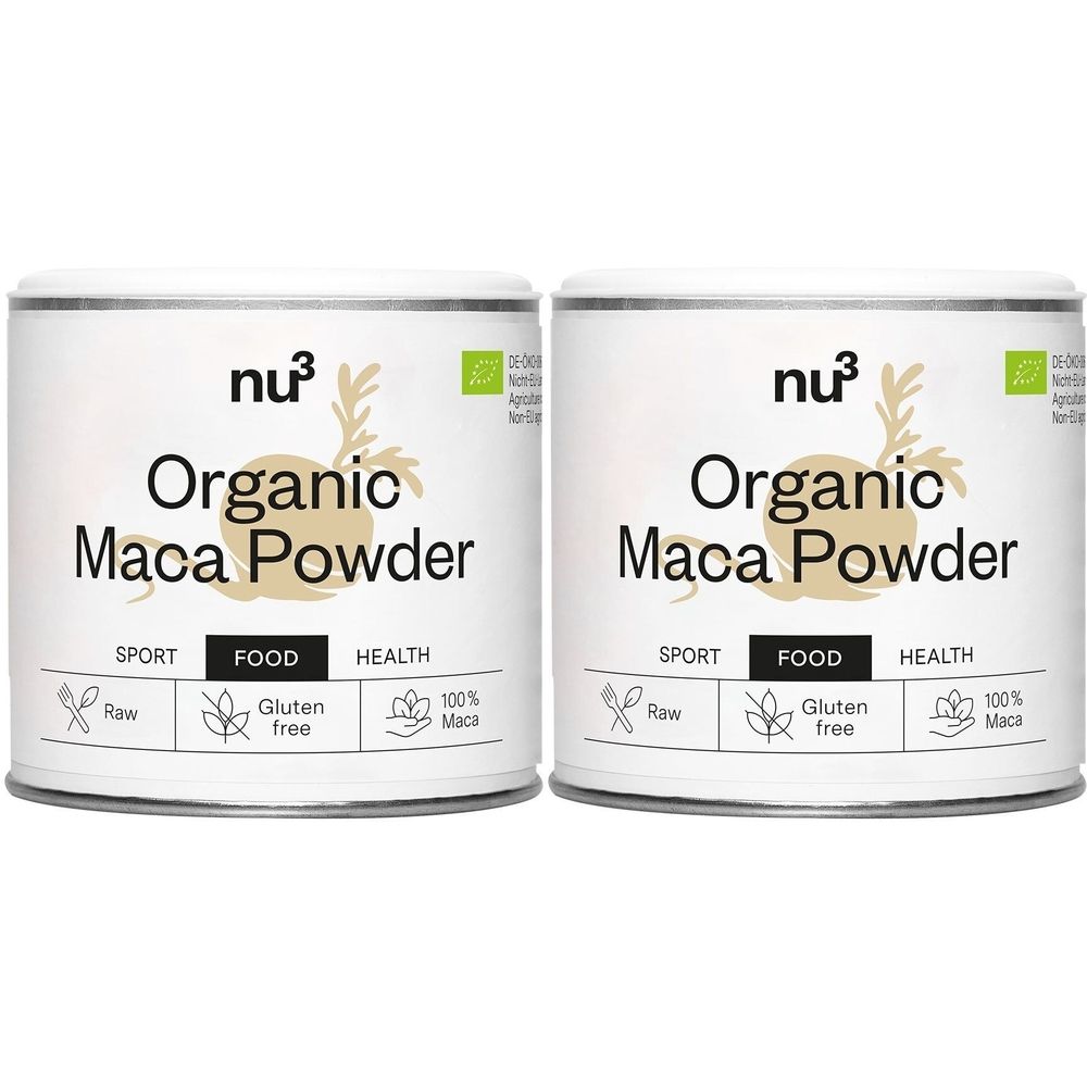 Zwei Dosen mit weißem Etikett. Aufschrift: nu3 Organic Maca Powder. Logos: Sport, Food, Health, Raw, Gluten free, 100% Maca. Bio-Siegel.