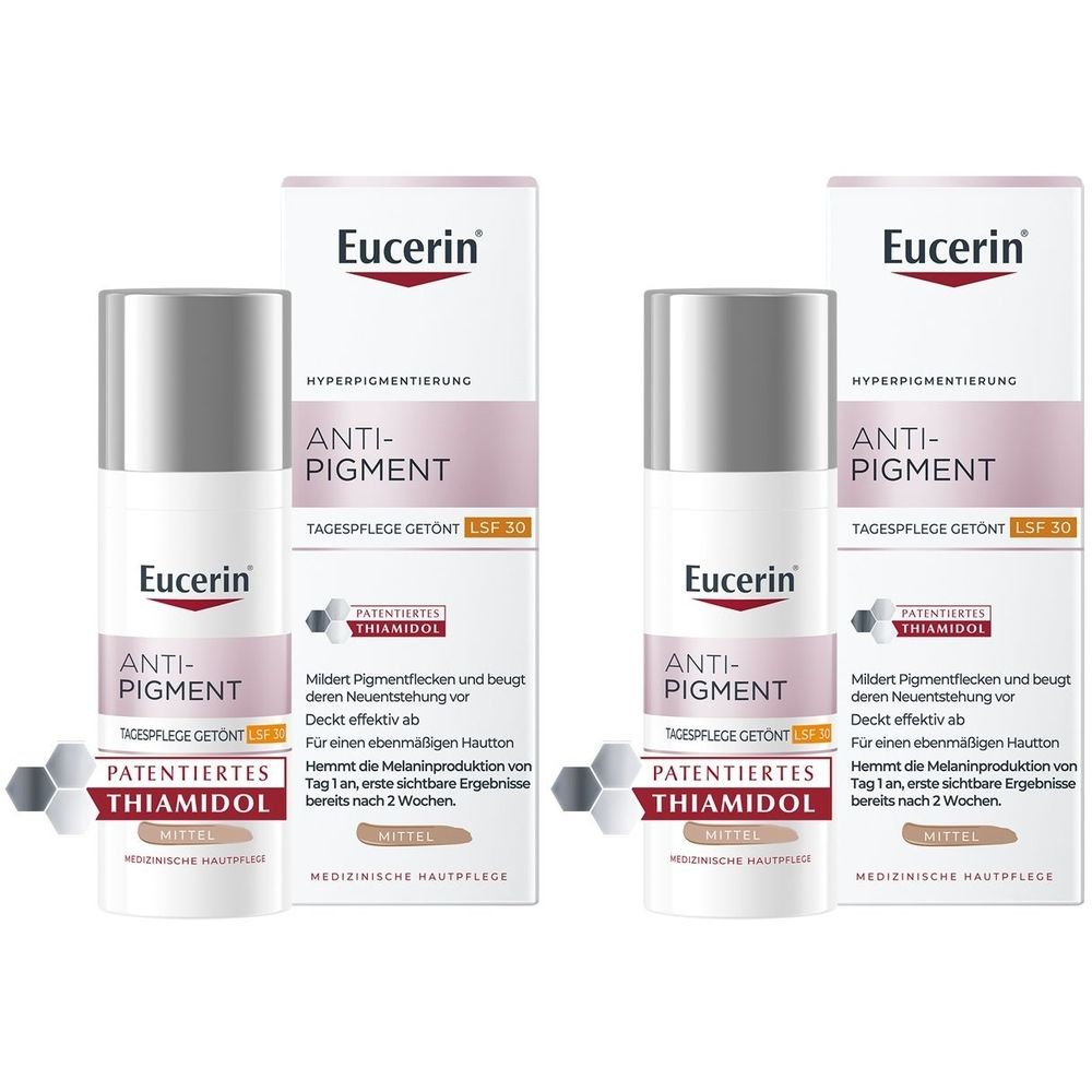 Zwei Eucerin Anti-Pigment Tagescreme mit Thiamidol. Weiße Flaschen mit silbernem Deckel, daneben Verpackung mit Produktinformationen.