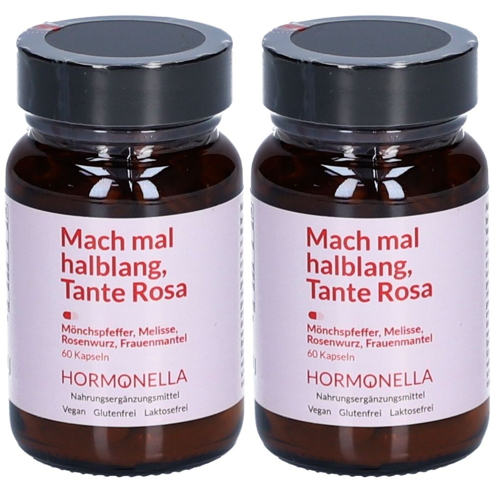 Zwei braune Glasflaschen mit schwarzen Deckeln. Auf den Etiketten steht "Mach mal halblang, Tante Rosa" und "HORMONELLA".