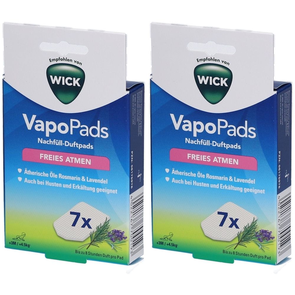 Zwei Packungen VapoPads. Blaue Verpackung mit weißem Aufsatz. Text: WICK, VapoPads, FREIES ATMEN, 7x Pads.
