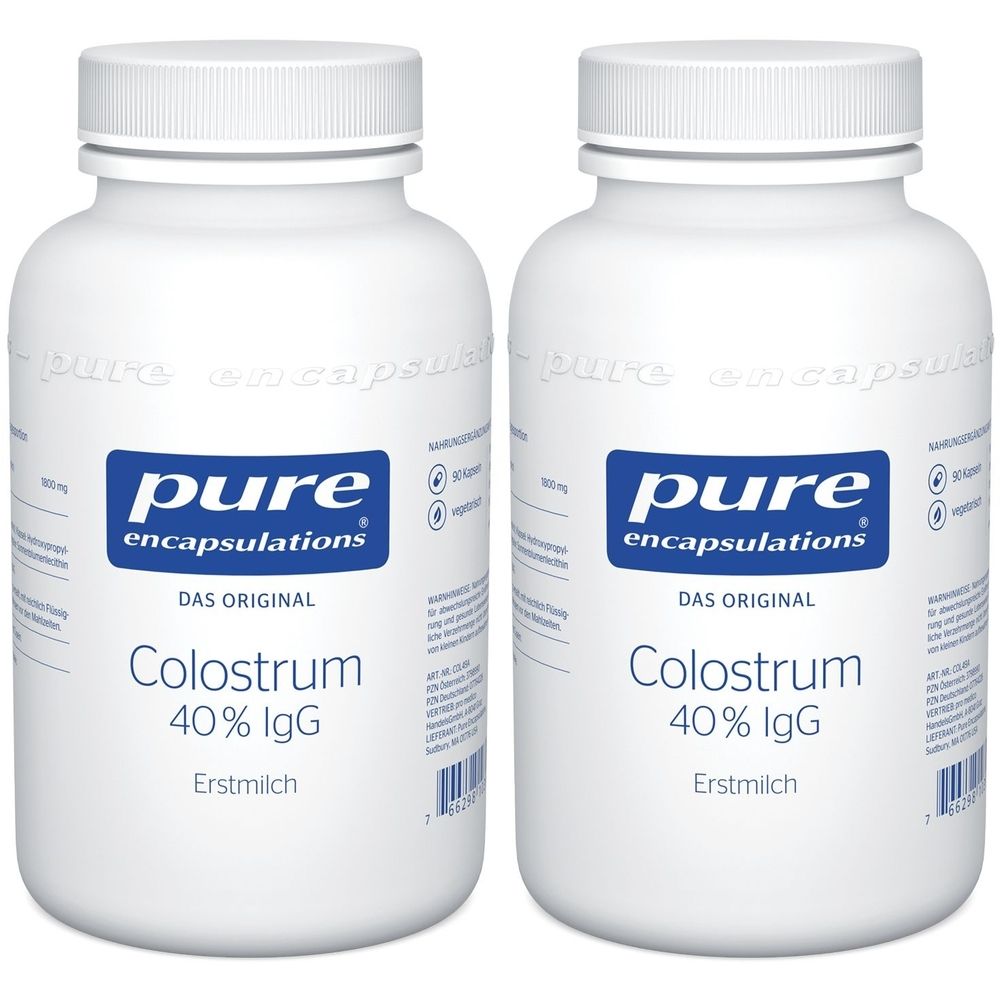 Zwei weiße Flaschen mit Etiketten. Aufschrift: pure encapsulations® Colostrum 40% IgG. Erstmilch.