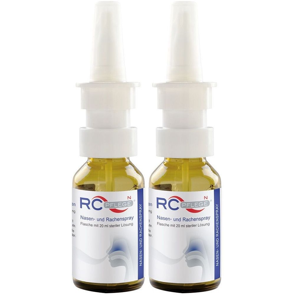 Zwei Sprühflaschen mit weißem Sprühkopf und gelber Flüssigkeit. Auf den Etiketten steht "RC Pflege N Nasen- und Rachenspray".