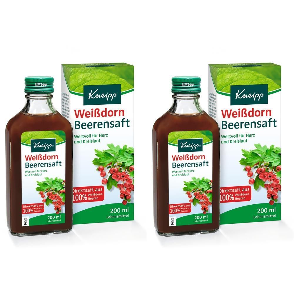 Zwei Flaschen Kneipp Weißdorn Beerensaft mit Schachteln. Der Saft ist in braunen Glasflaschen mit grünen Verschlüssen.