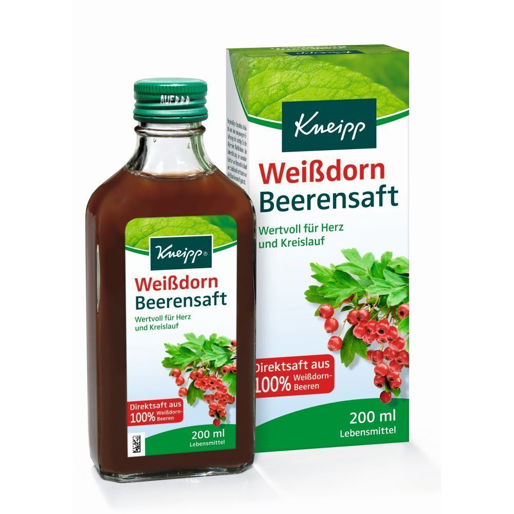 Eine Flasche Kneipp Weißdorn Beerensaft neben einer Schachtel. Der Saft ist in einer braunen Glasflasche mit grünem Verschluss.