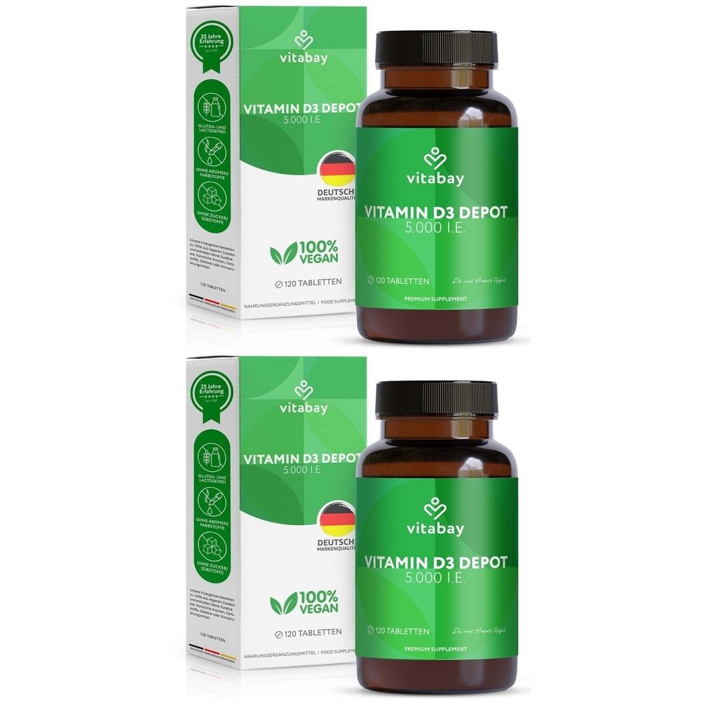 Zwei Flaschen und zwei Schachteln mit Vitamin D3 Depot. Aufschrift: vitabay, 100% vegan, 5.000 I.E.
