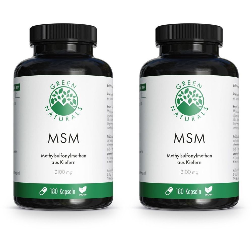 Zwei Flaschen mit schwarzen Deckeln. Auf den Etiketten steht "GREEN NATURALS MSM", "Methylsulfonylmethan aus Kiefern", und "180 Kapseln".