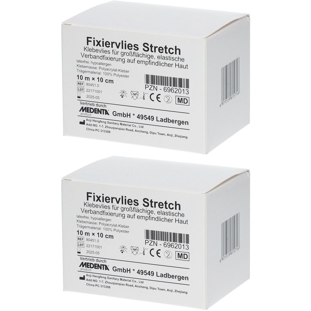 Zwei weiße Kartons mit Produktaufdruck. Aufschrift: Fixiervlies Stretch, 10 m x 10 cm. Mit CE-Kennzeichnung.