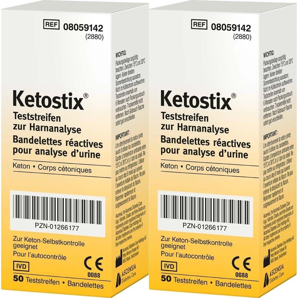 Zwei Packungen Ketostix® Teststreifen. Aufschrift: Teststreifen zur Harnanalyse. CE-Kennzeichnung. 50 Teststreifen.